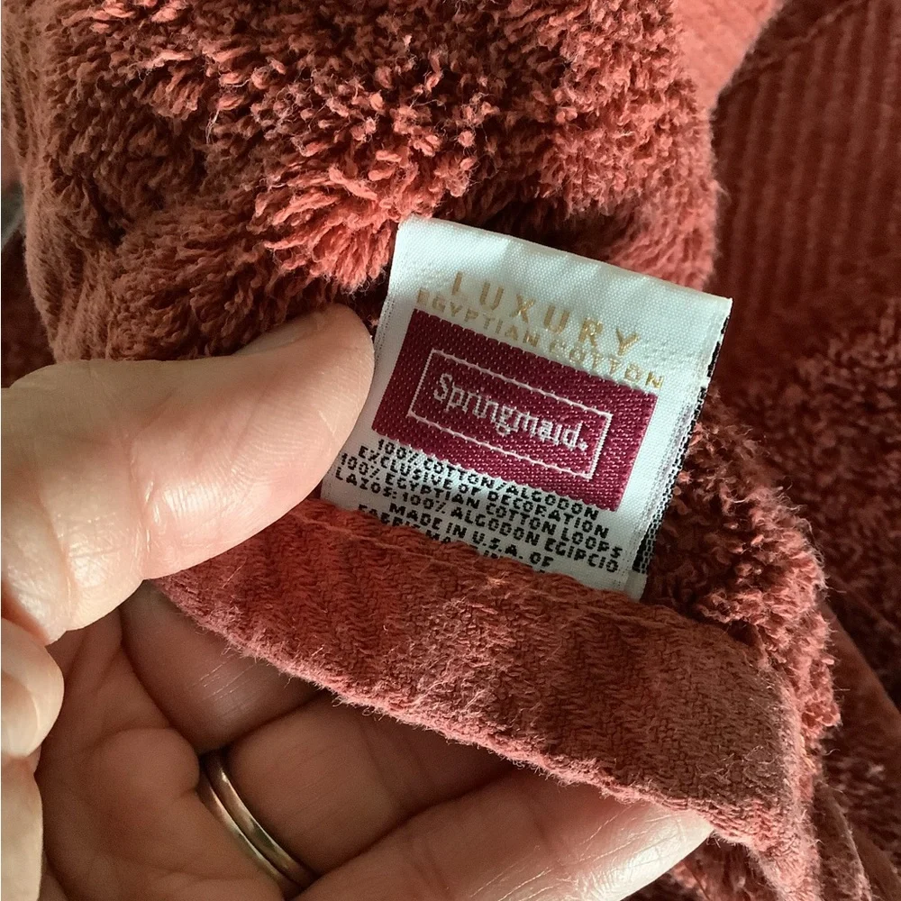 Towel set by Spring made  3 piece Rust Egyptian cotton. In excellent con…